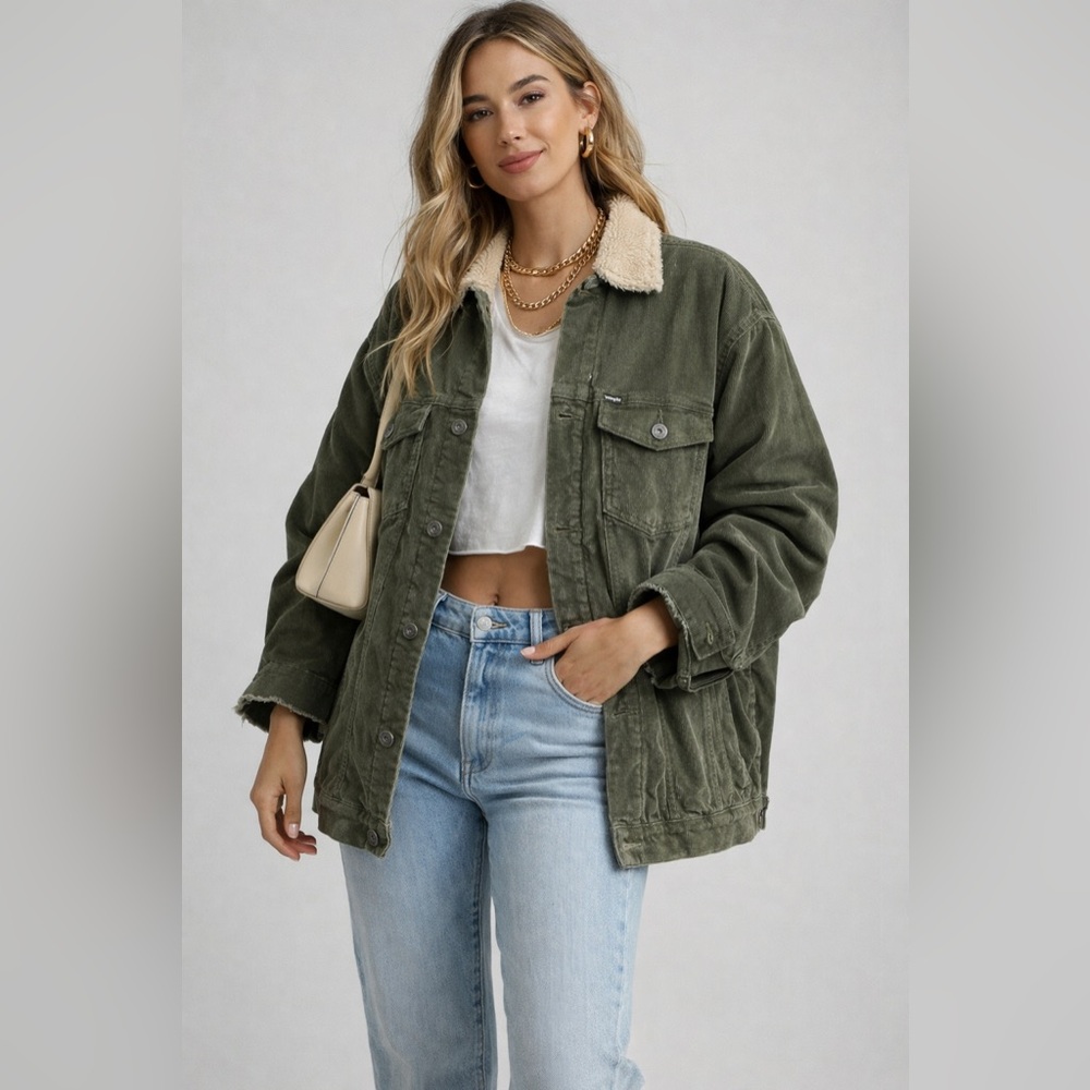 Wrangler | Vintage Western Corduroy Olive Women’s Utility Jacket w/ Beige Lining